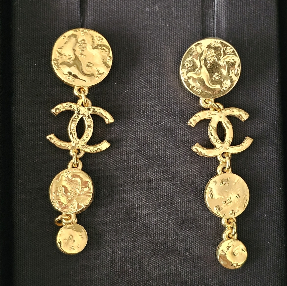 Authentic Chanel Hammerred Cc Dangle Earrings - image 1